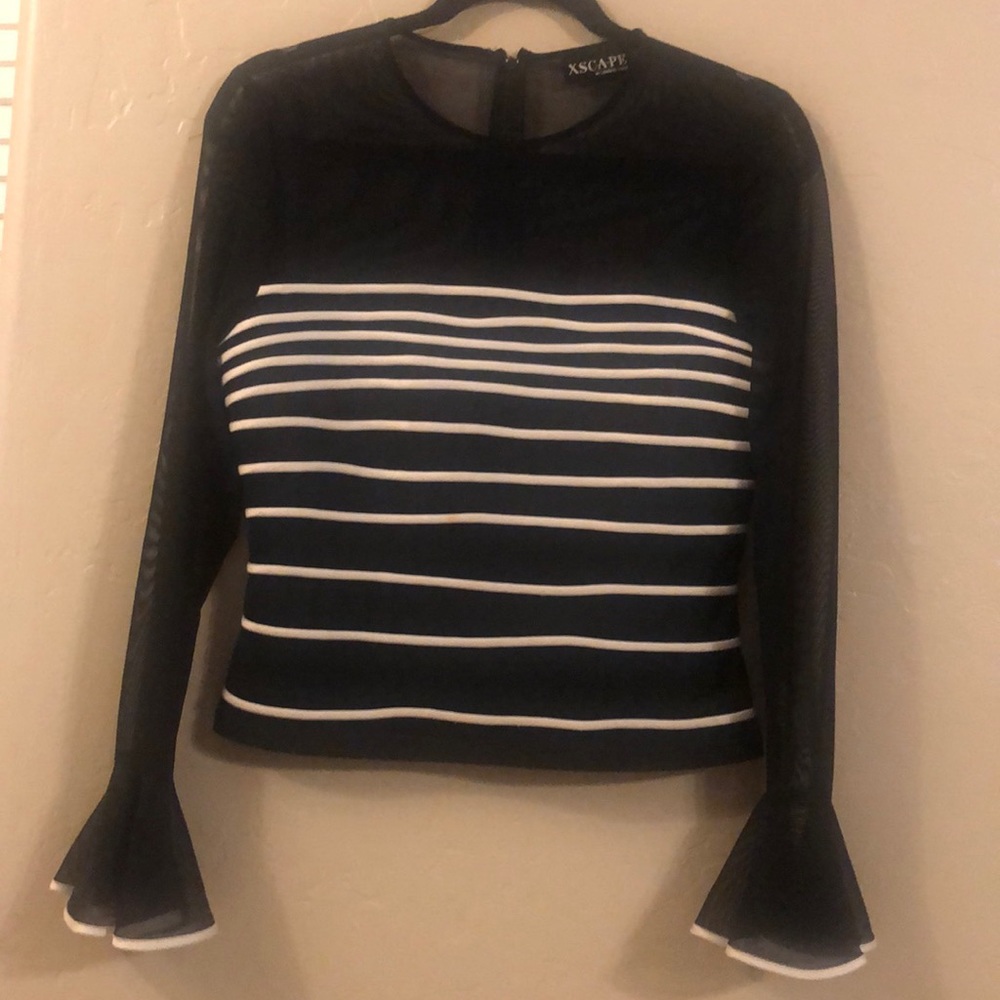 Womens Small Xscape top by Lawrence Kurtz